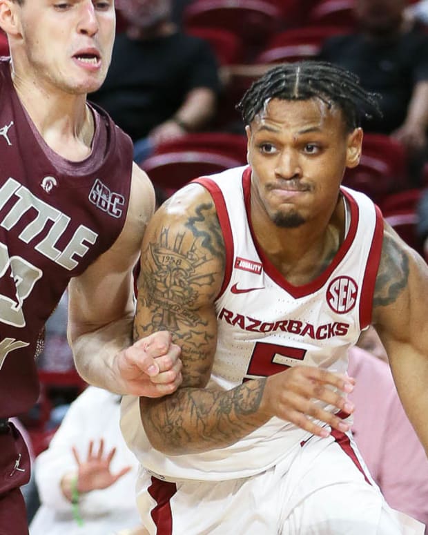 Au'Diese Toney-UALR